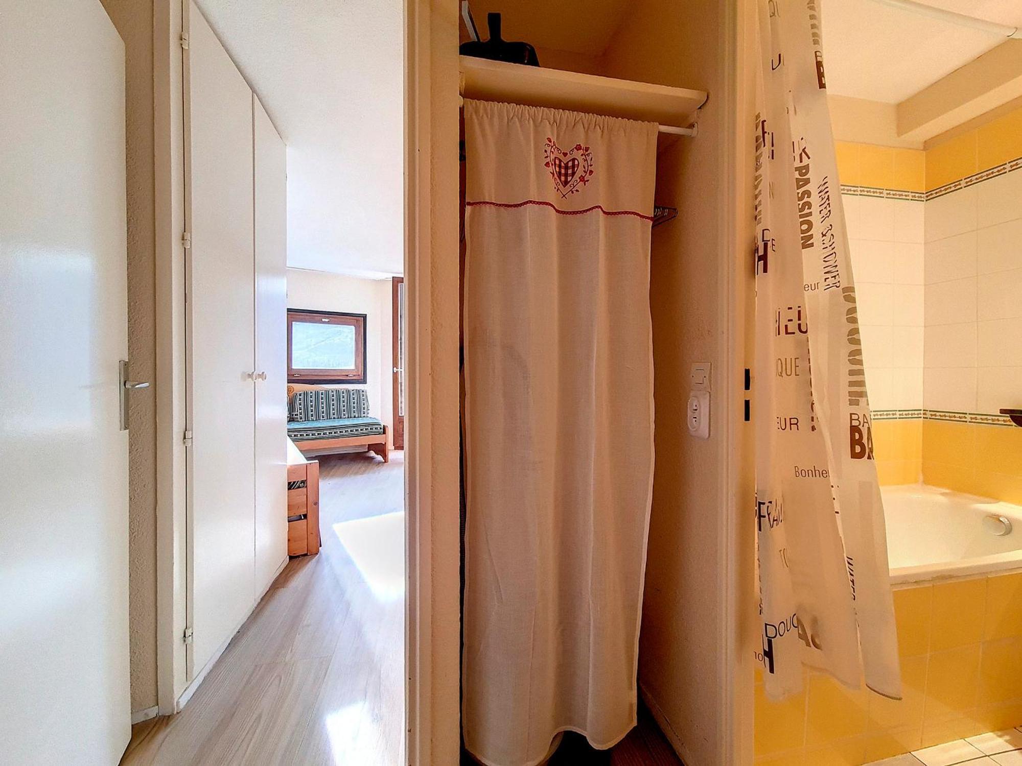 Appartement Cosy 2 Pieces - Proche Pistes Et Commerces - Balcon Sud/Est - Parking Gratuit - Fr-1-344-973 Сен-Мартен-дьо-Белвил Екстериор снимка