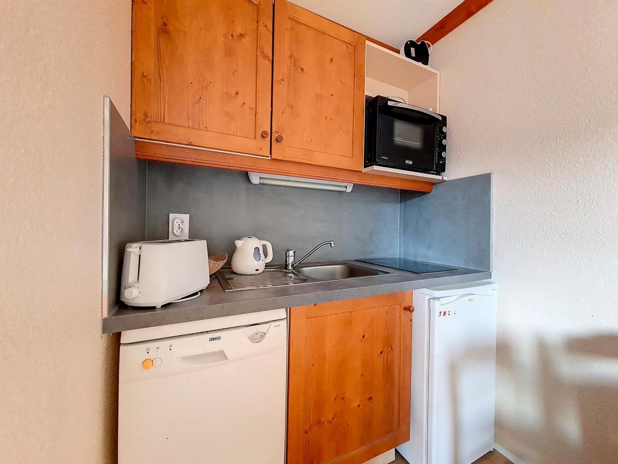 Appartement Cosy 2 Pieces - Proche Pistes Et Commerces - Balcon Sud/Est - Parking Gratuit - Fr-1-344-973 Сен-Мартен-дьо-Белвил Екстериор снимка